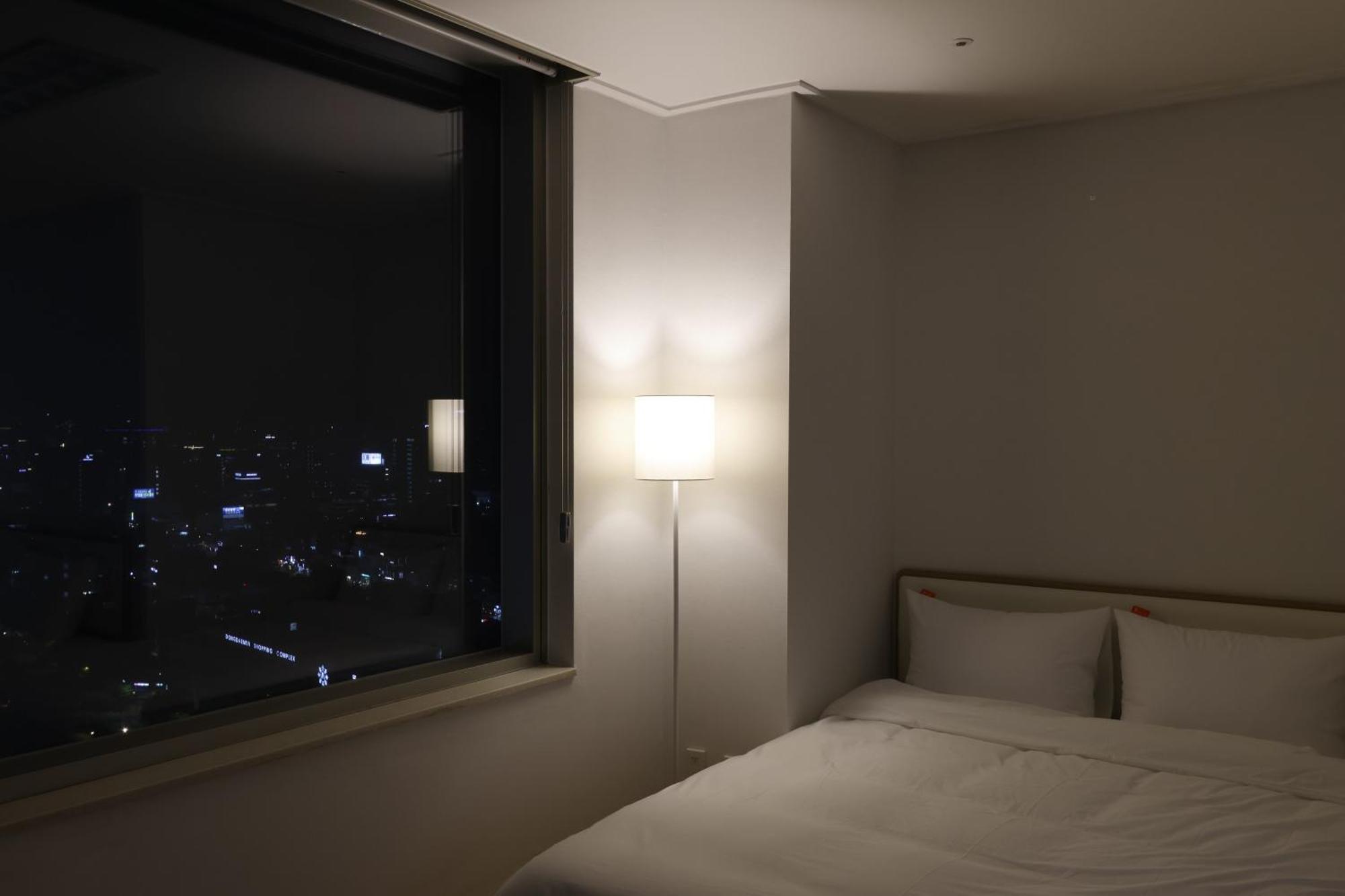 "Grand Opened" Maxtyle Guesthouse Dongdaemun Seoel Buitenkant foto