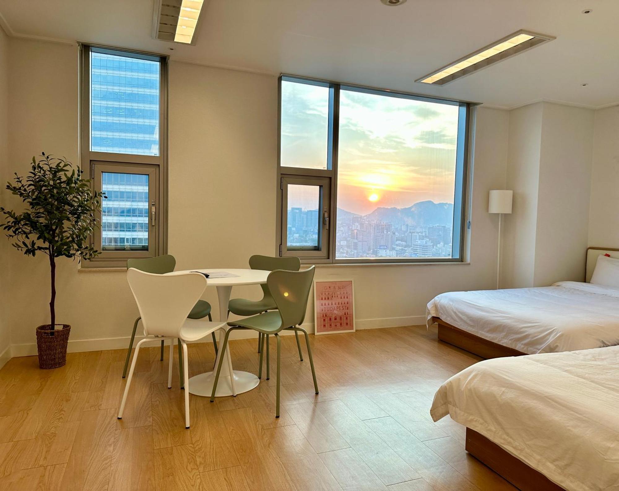 "Grand Opened" Maxtyle Guesthouse Dongdaemun Seoel Buitenkant foto